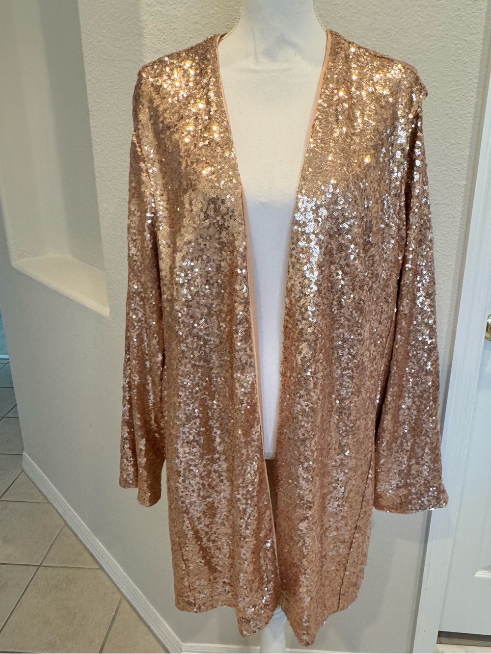 Torrid Stretch Rose Gold Sequin Mesh Size 4